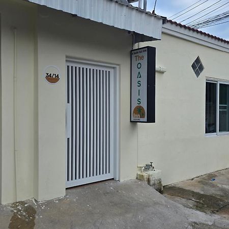 The Oasis Inn HHQ Exterior foto